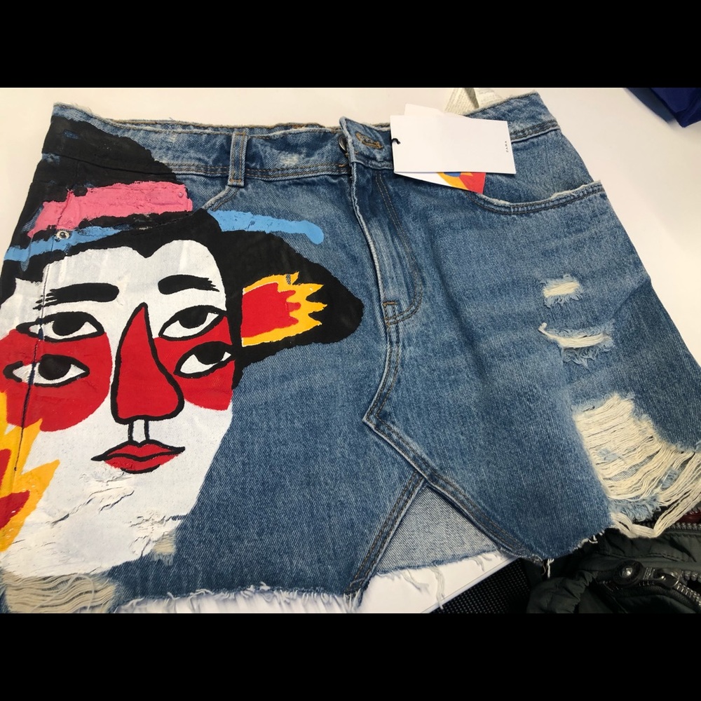 Trafaluc TRF ZARA painted denim skirt size L